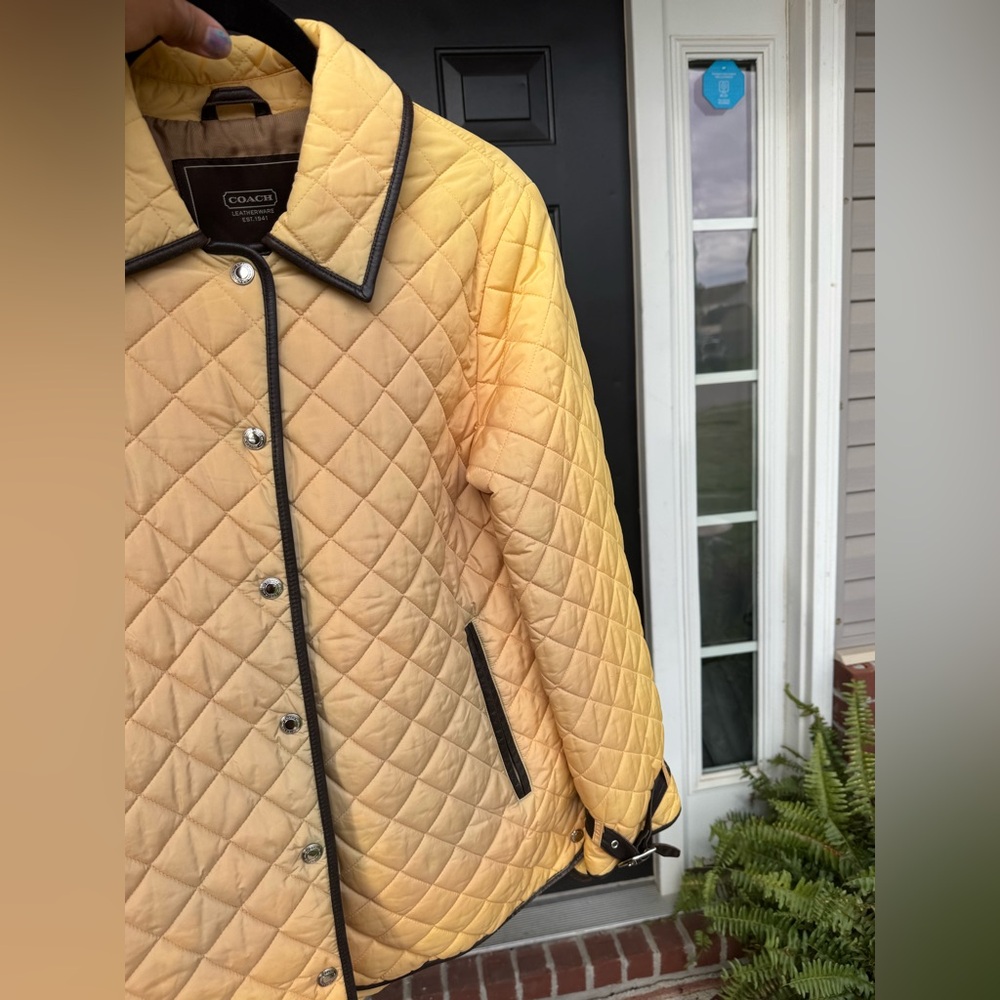 Coach Yellow Quilted Light Jacket - Picture 10 of 11